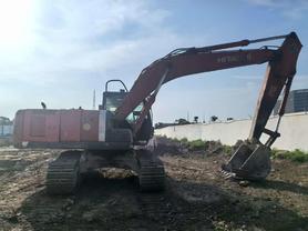 Buy Hitachi EX200-3 Used Excavator / 3 Buy Hitachi EX200-3 Used Excavator / 3