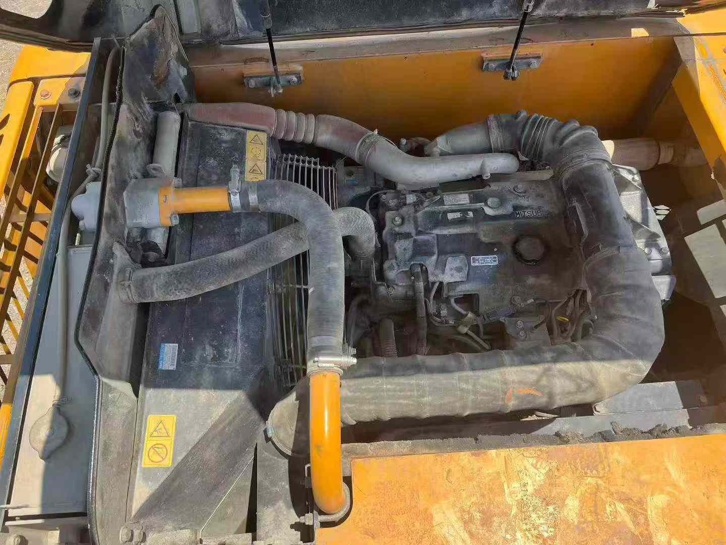 Buy Kato HD820 Used Excavator / 5