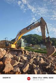 Buy Caterpillar 320A Used Excavator / 2 Buy Caterpillar 320A Used Excavator / 2