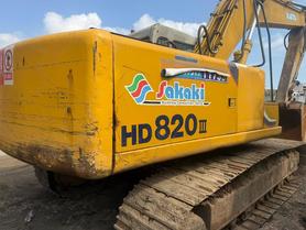 Buy Kato 820-3SP Used Excavator / 4 Buy Kato 820-3SP Used Excavator / 4