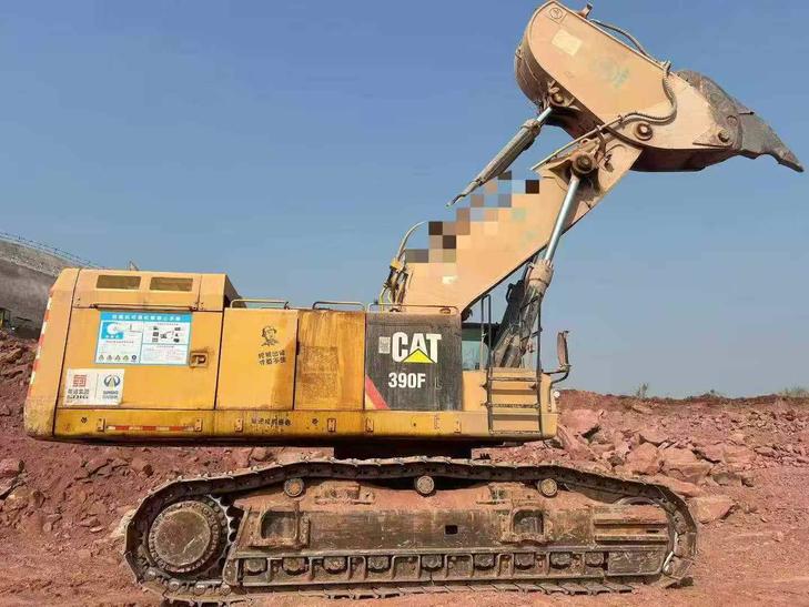 Buy Caterpillar 390DL Used Excavator / 1