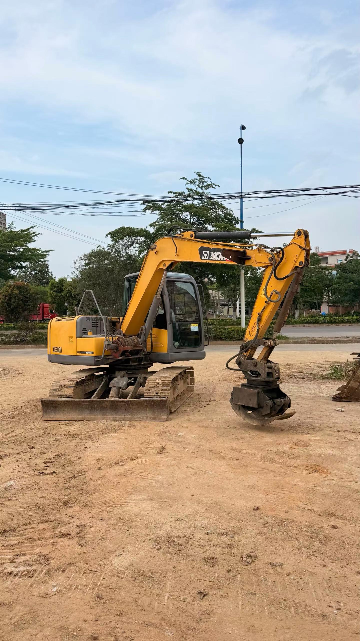 Buy XCMG XE80 Used Excavator / 8