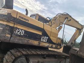 Buy Caterpillar 320V2 Used Excavator / 2 Buy Caterpillar 320V2 Used Excavator / 2