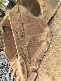 Buy Sany SY245H Used Excavator / 4 Buy Sany SY245H Used Excavator / 4