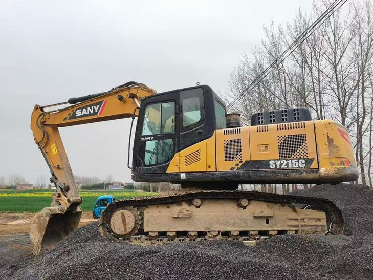 Buy Sany SY215C-8 Used Excavator / 1