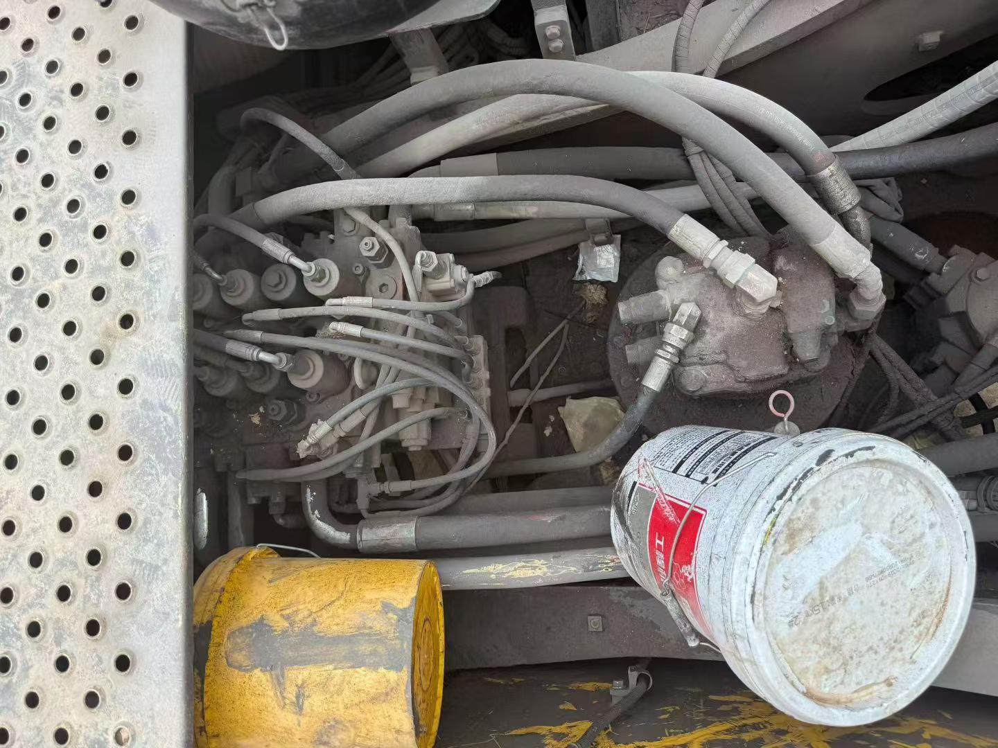 Buy Volvo L350F Used Excavator / 2