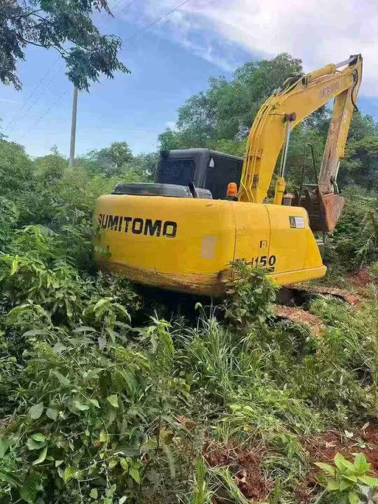 Buy Sumitomo SH200A3 Used Excavator / 1