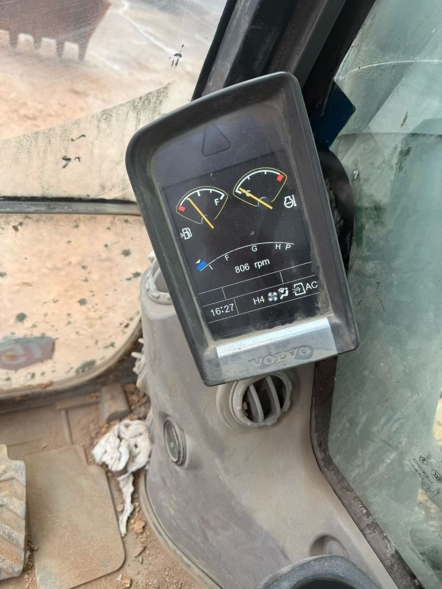 Buy Volvo EC350D Used Excavator / 2