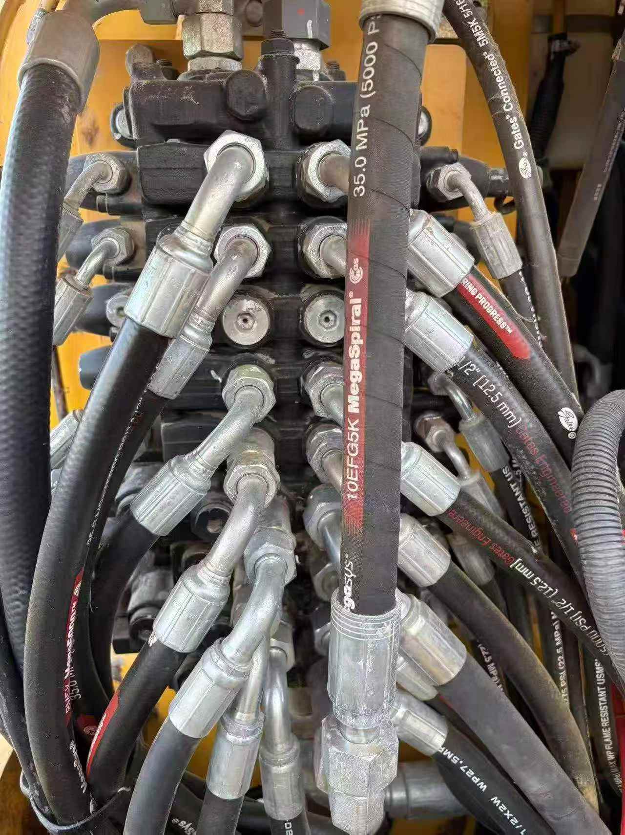 Buy XCMG XE60 Used Excavator / 7 Buy XCMG XE60 Used Excavator / 7