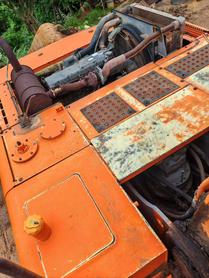 Buy Hitachi EX330 Used Excavator / 8 Buy Hitachi EX330 Used Excavator / 8