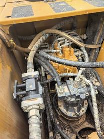Buy Sany SY135 Used Excavator / 4 Buy Sany SY135 Used Excavator / 4