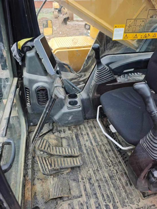 Buy Sany SY550H Used Excavator / 1