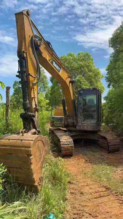 Buy Sany SY135 Used Excavator / 1
