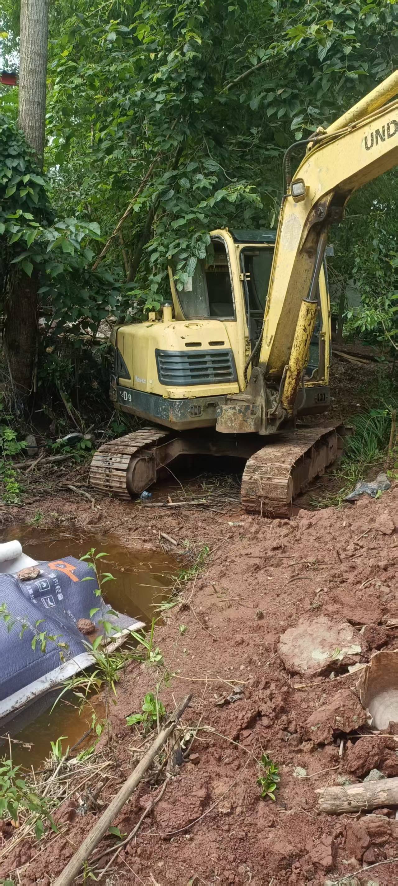 Buy Hyundai R60-9 Used Excavator / 2 Buy Hyundai R60-9 Used Excavator / 2