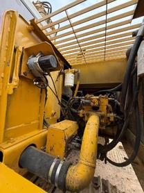 Buy Kato HD512-6 Used Excavator / 7 Buy Kato HD512-6 Used Excavator / 7