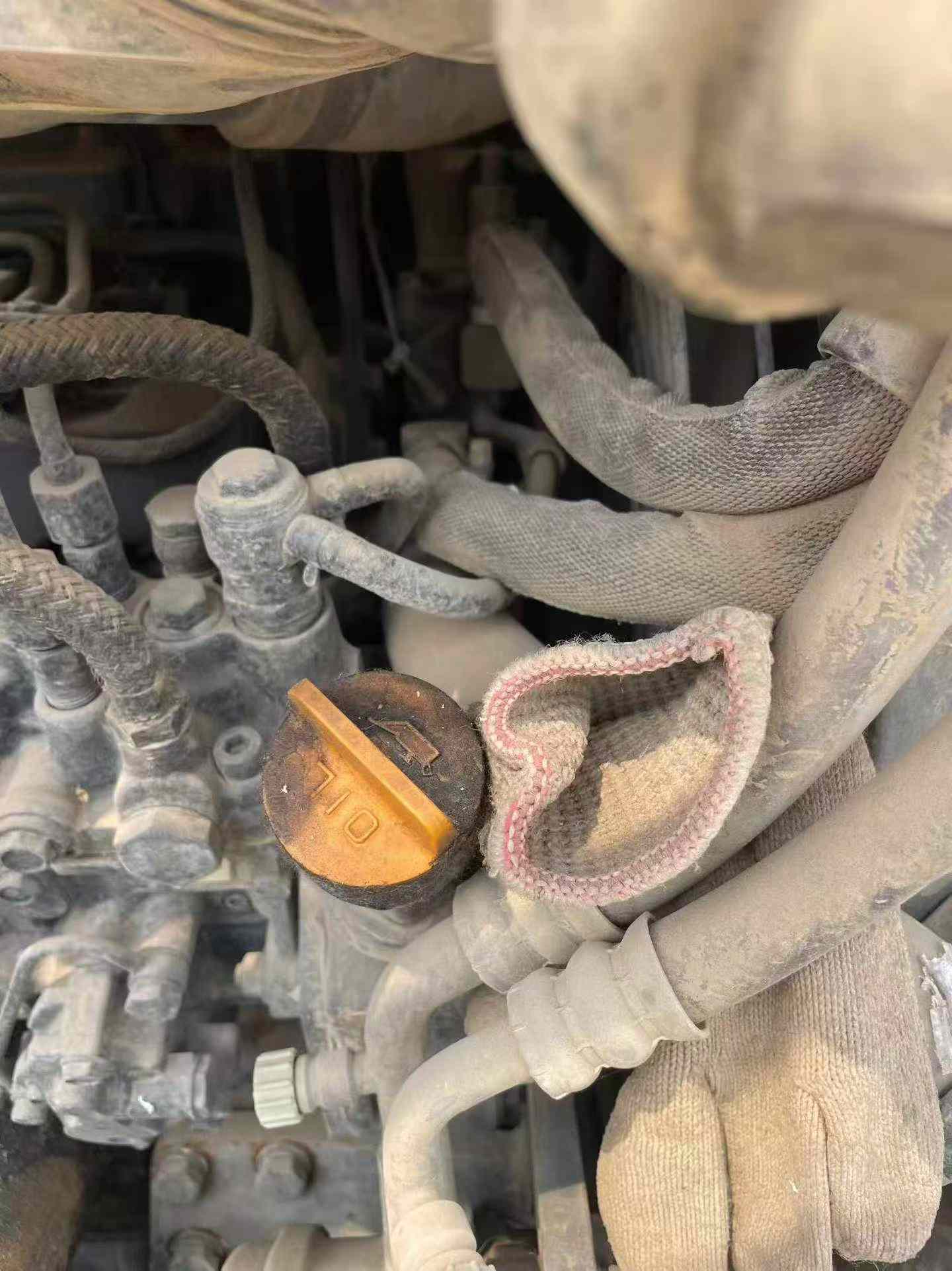 Buy Hyundai R35Z Used Excavator / 9 Buy Hyundai R35Z Used Excavator / 9