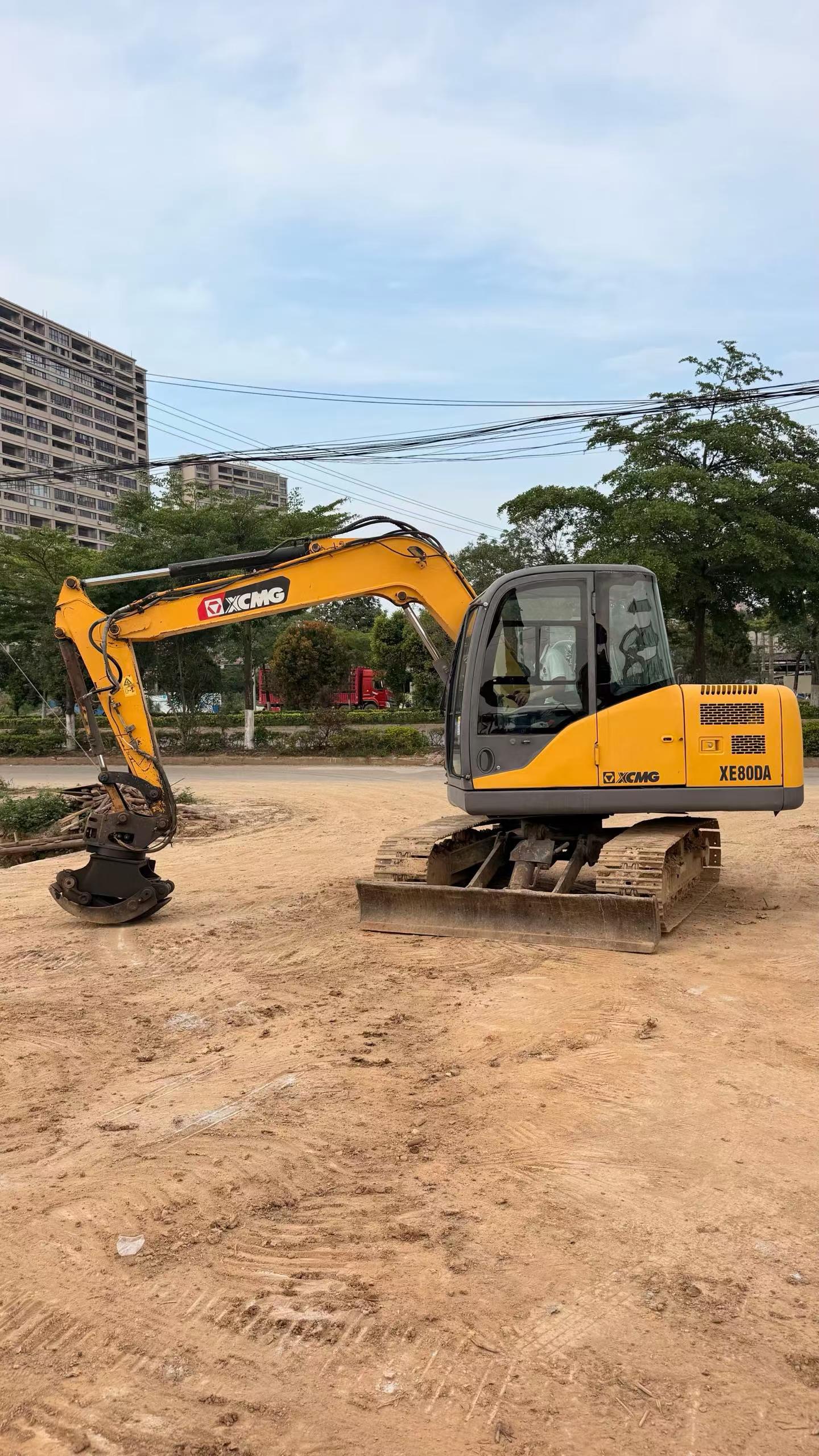Buy XCMG XE80 Used Excavator / 3