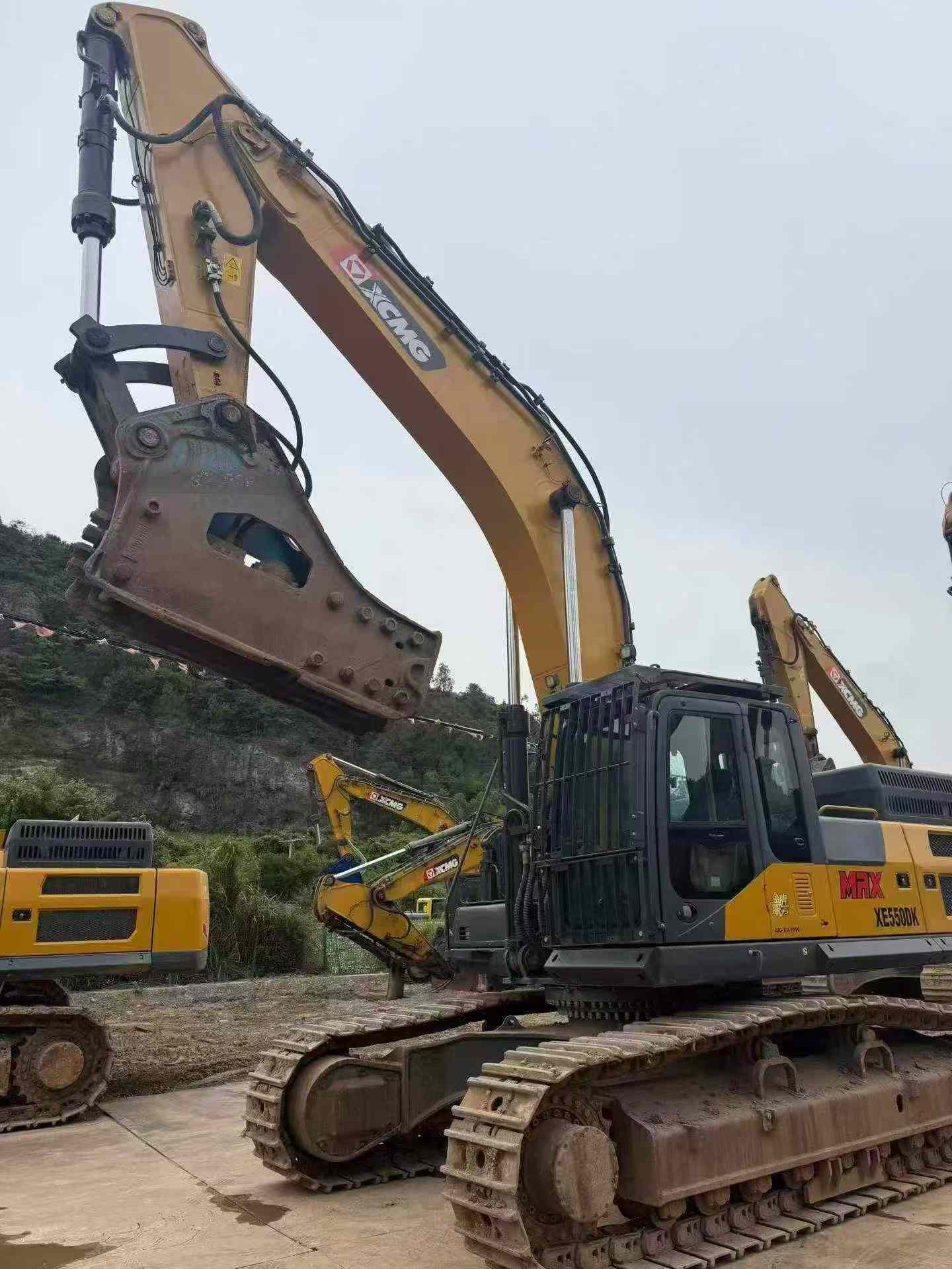 Buy XCMG XE550DK MAX Used Excavator / 6 Buy XCMG XE550DK MAX Used Excavator / 6