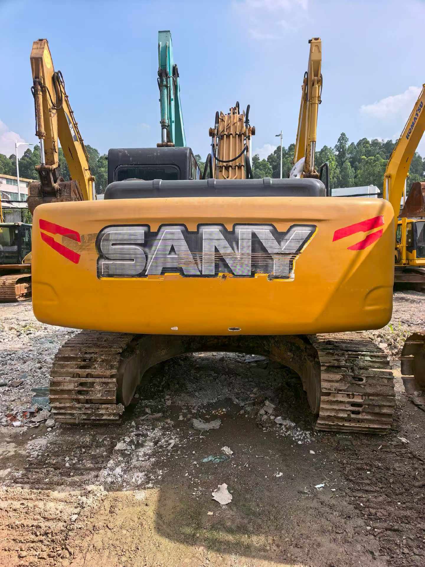Buy Sany SY215C Used Excavator / 1
