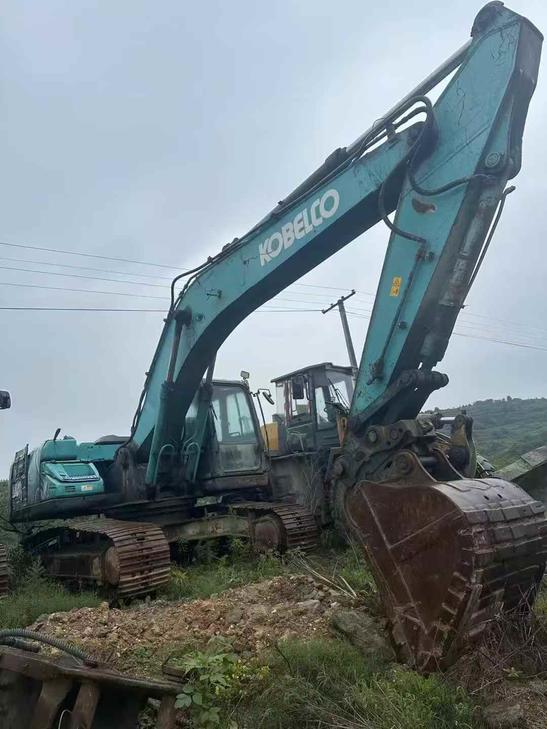 Buy Kobelco SK250 Used Excavator / 1