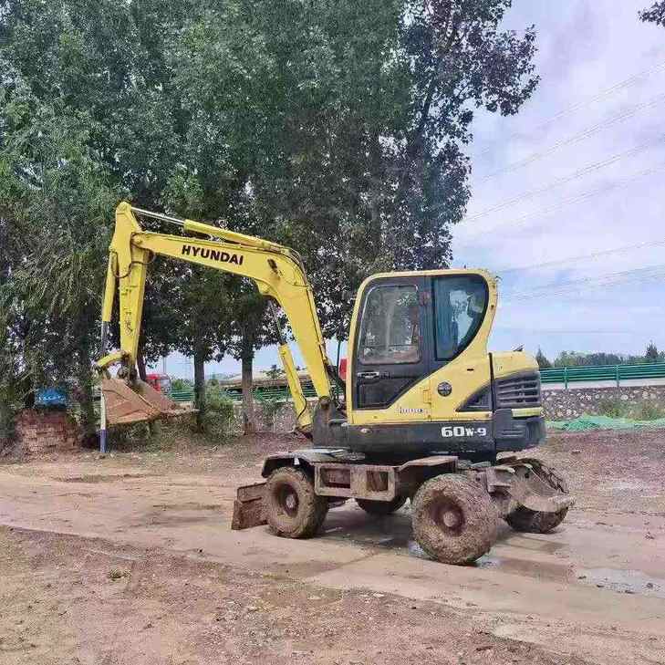 Buy Hyundai R60-9 Used Excavator / 1