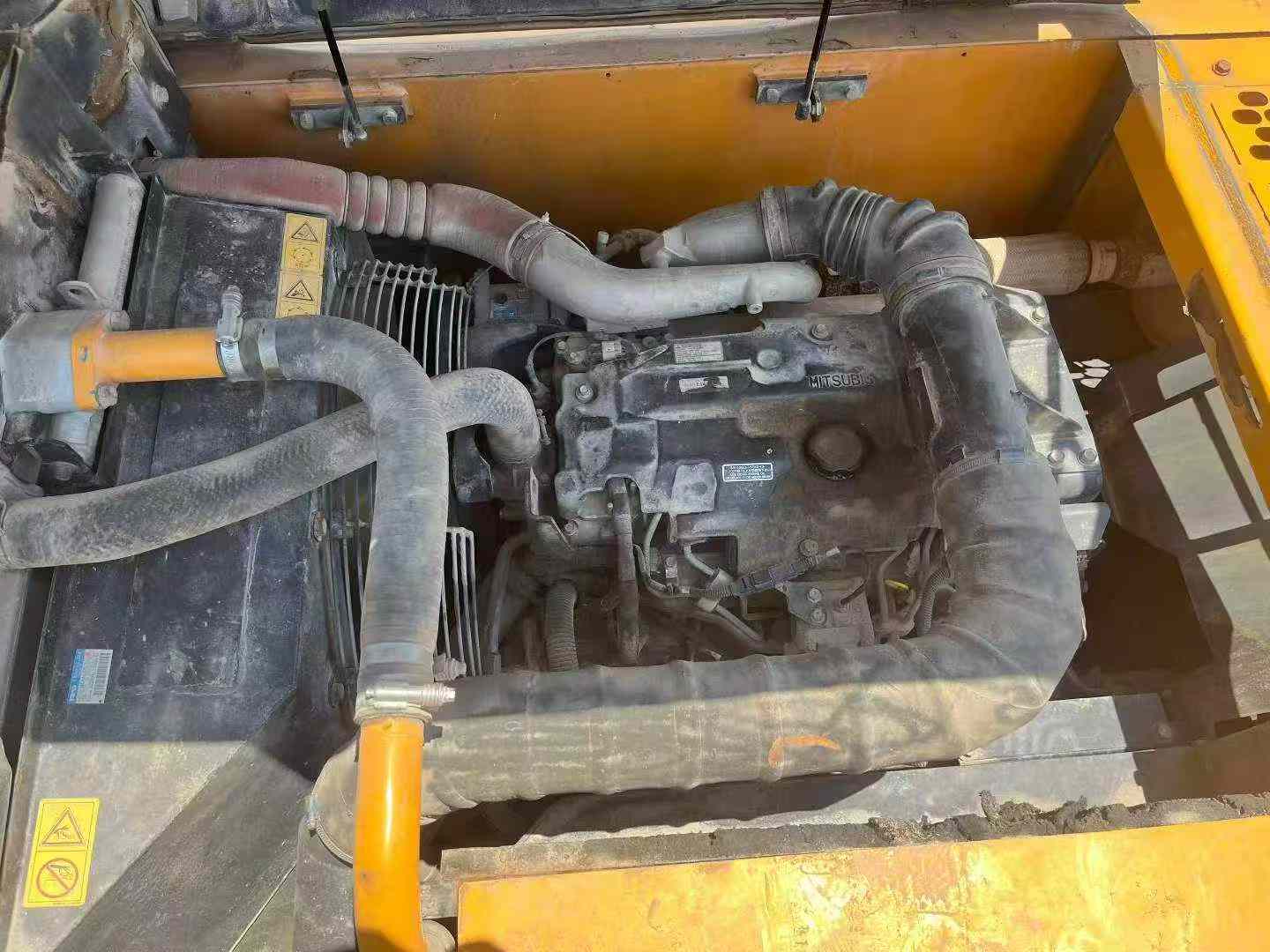 Buy Kato HD820 Used Excavator / 6