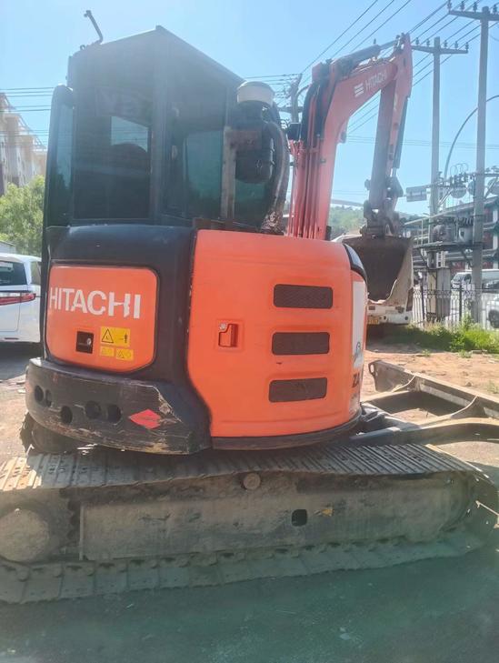 Buy Hitachi EX55 Used Excavator / 1