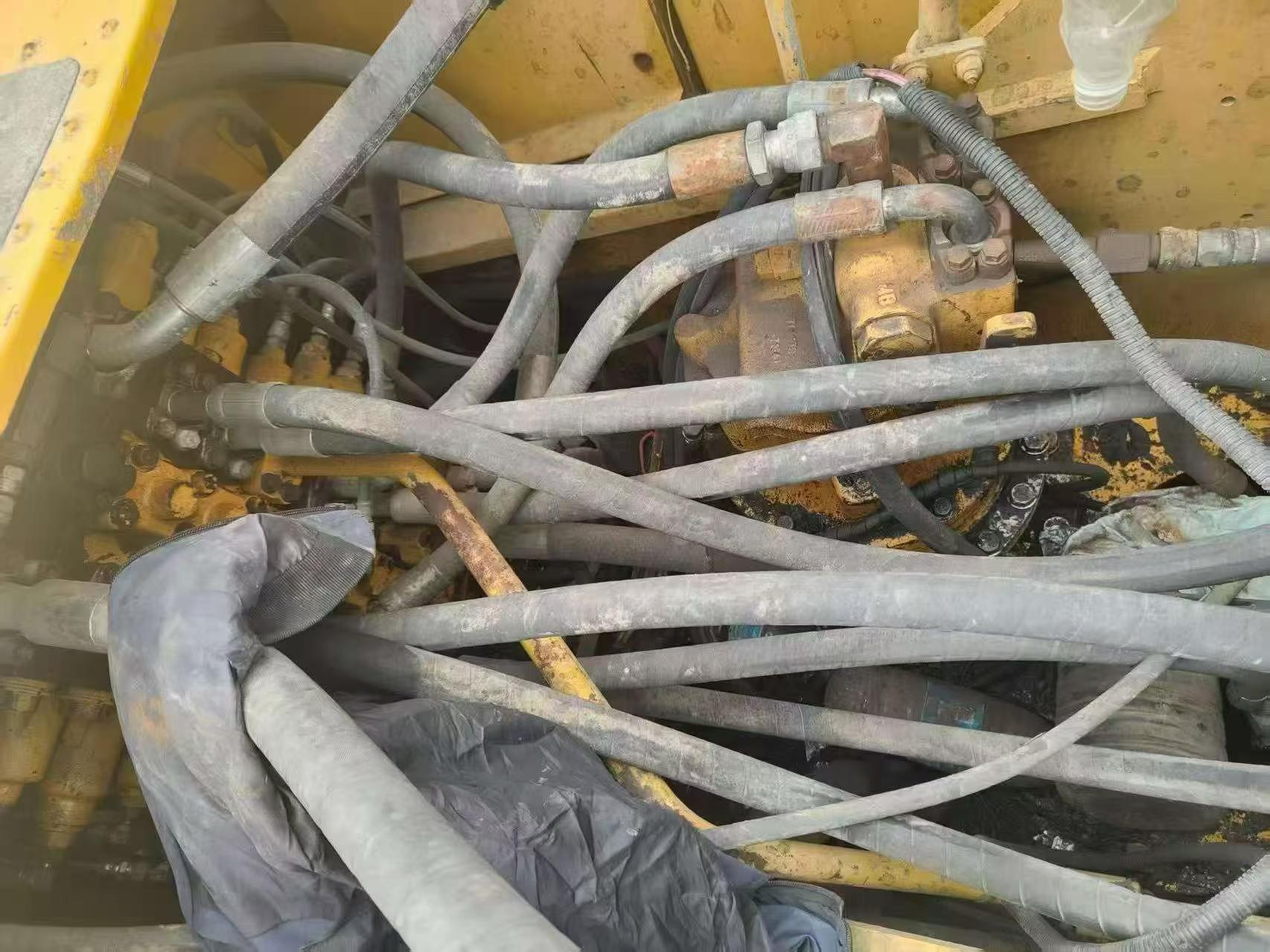 Buy Komatsu PC200-8 Used Excavator / 6 Buy Komatsu PC200-8 Used Excavator / 6