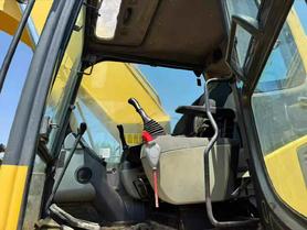 Buy Komatsu PC240-6 Used Excavator / 4 Buy Komatsu PC240-6 Used Excavator / 4