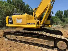Buy Komatsu PC240-6 Used Excavator / 3 Buy Komatsu PC240-6 Used Excavator / 3