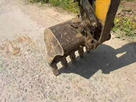 Buy Sany SY16C Used Excavator / 8 Buy Sany SY16C Used Excavator / 8