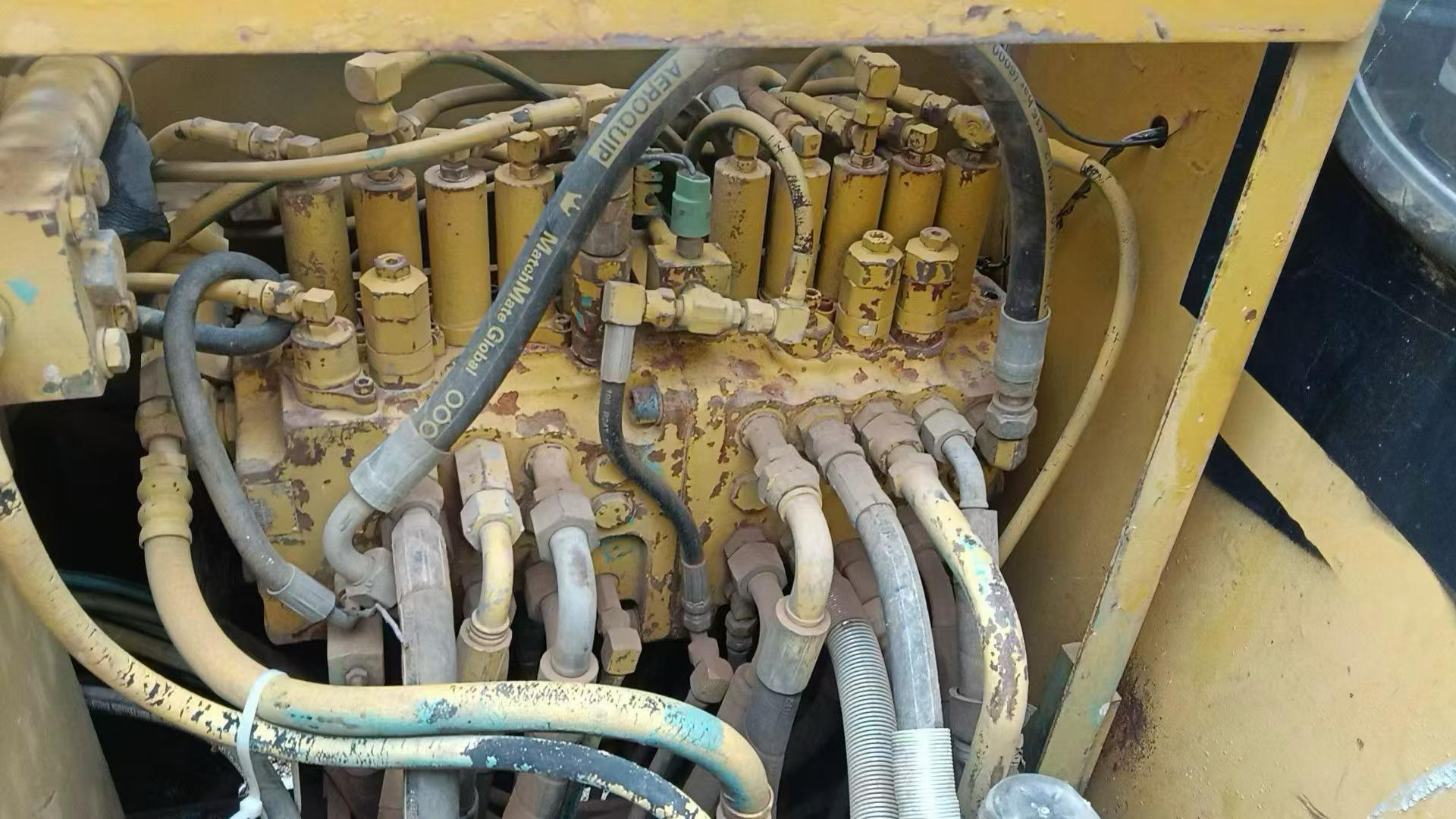Buy Caterpillar 307B Used Excavator / 2