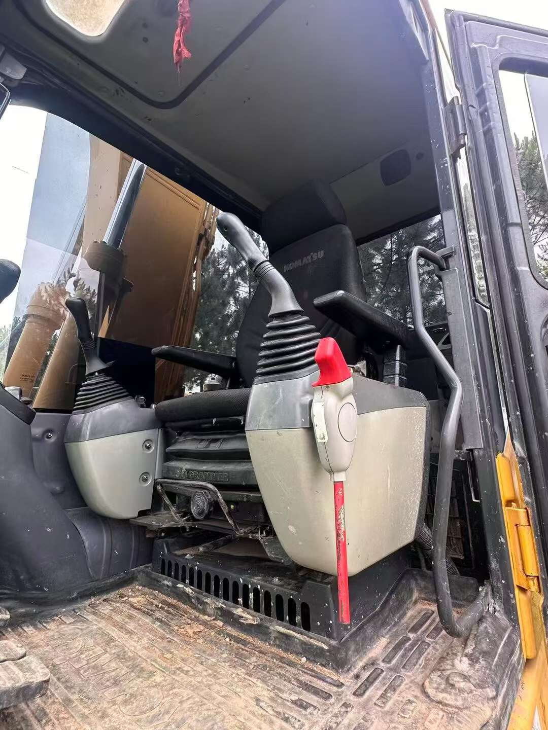 Buy Komatsu PC110-7 Used Excavator / 4 Buy Komatsu PC110-7 Used Excavator / 4