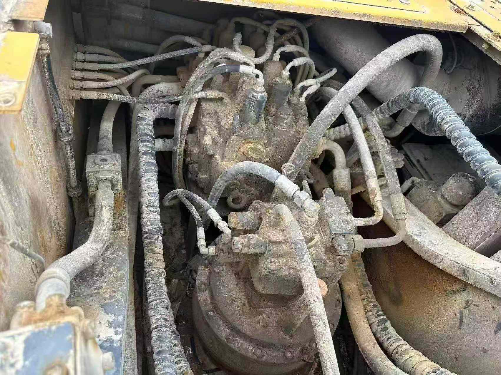 Buy XCMG XE400T Used Excavator / 4