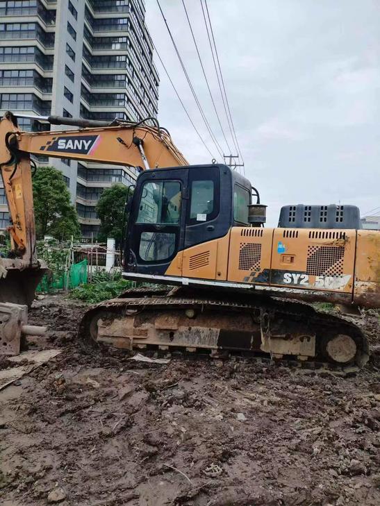 Buy Sany SY205C Used Excavator / 1