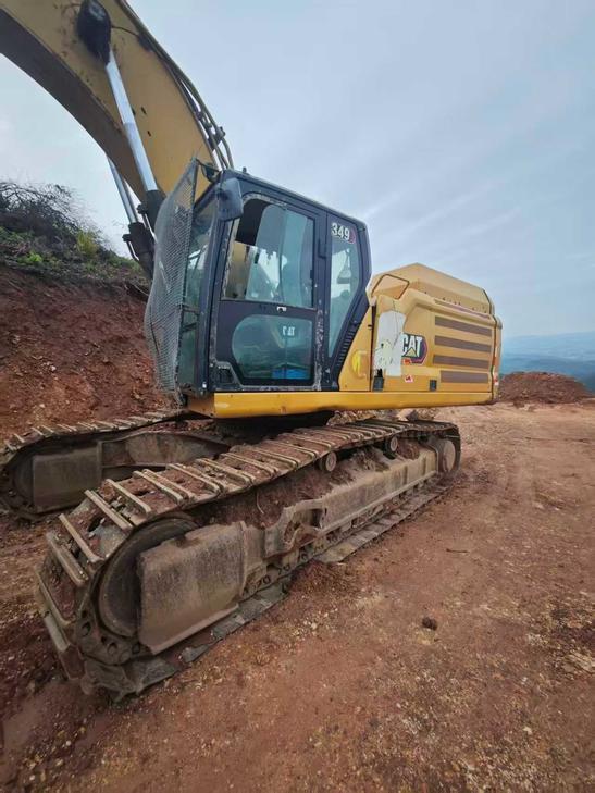 Buy Caterpillar 349E Used Excavator / 1