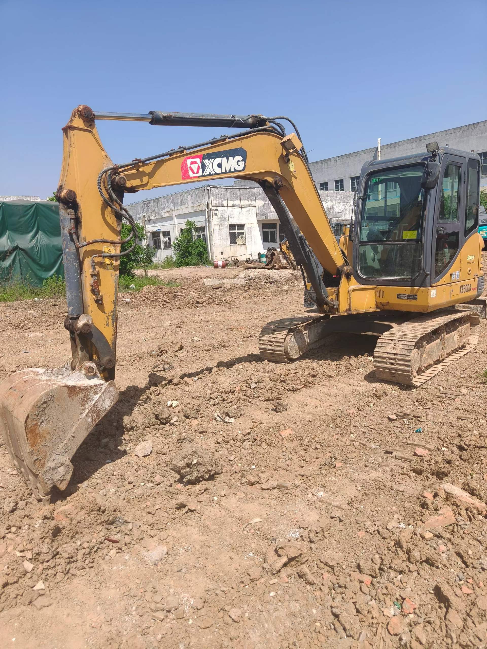 Buy XCMG XE60 Used Excavator / 2