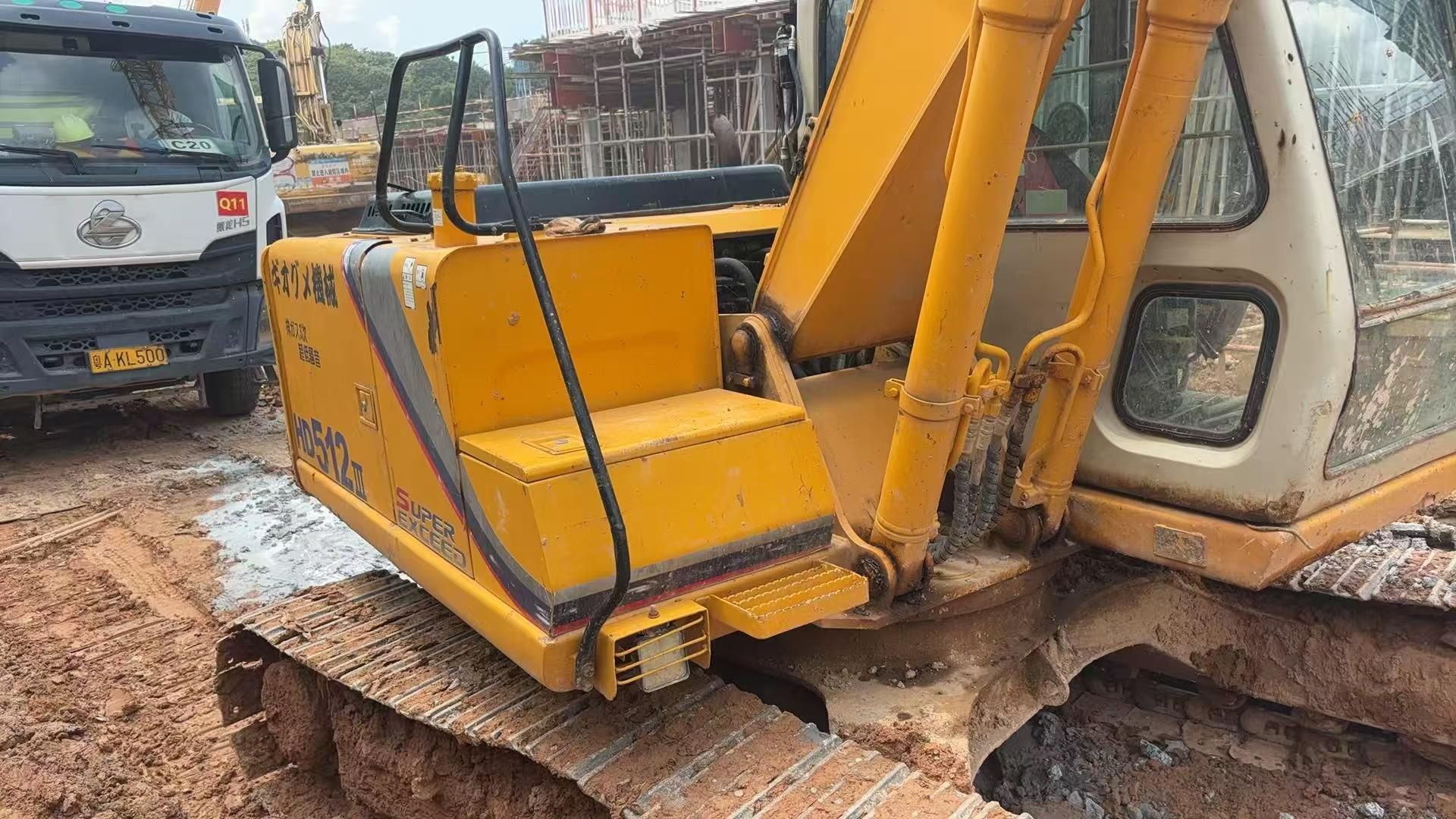 Buy Kato HD512-6 Used Excavator / 5 Buy Kato HD512-6 Used Excavator / 5