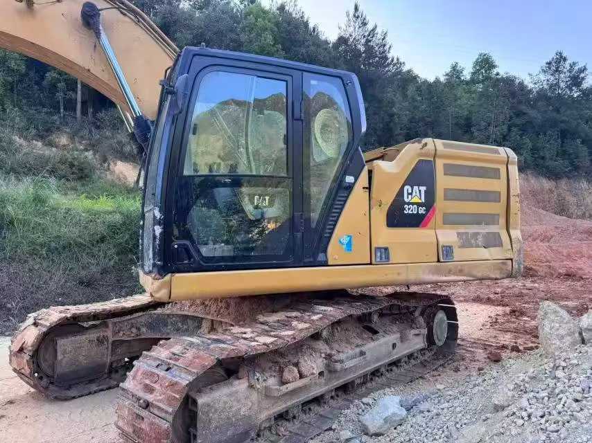 Buy Caterpillar 320A Used Excavator / 3
