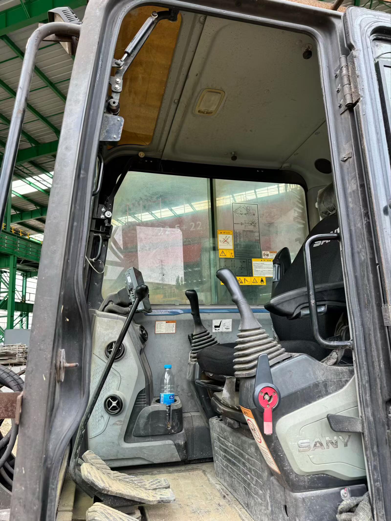 Buy Sany SY60 Used Excavator / 9