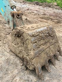 Buy Kobelco SK210 Used Excavator / 8 Buy Kobelco SK210 Used Excavator / 8