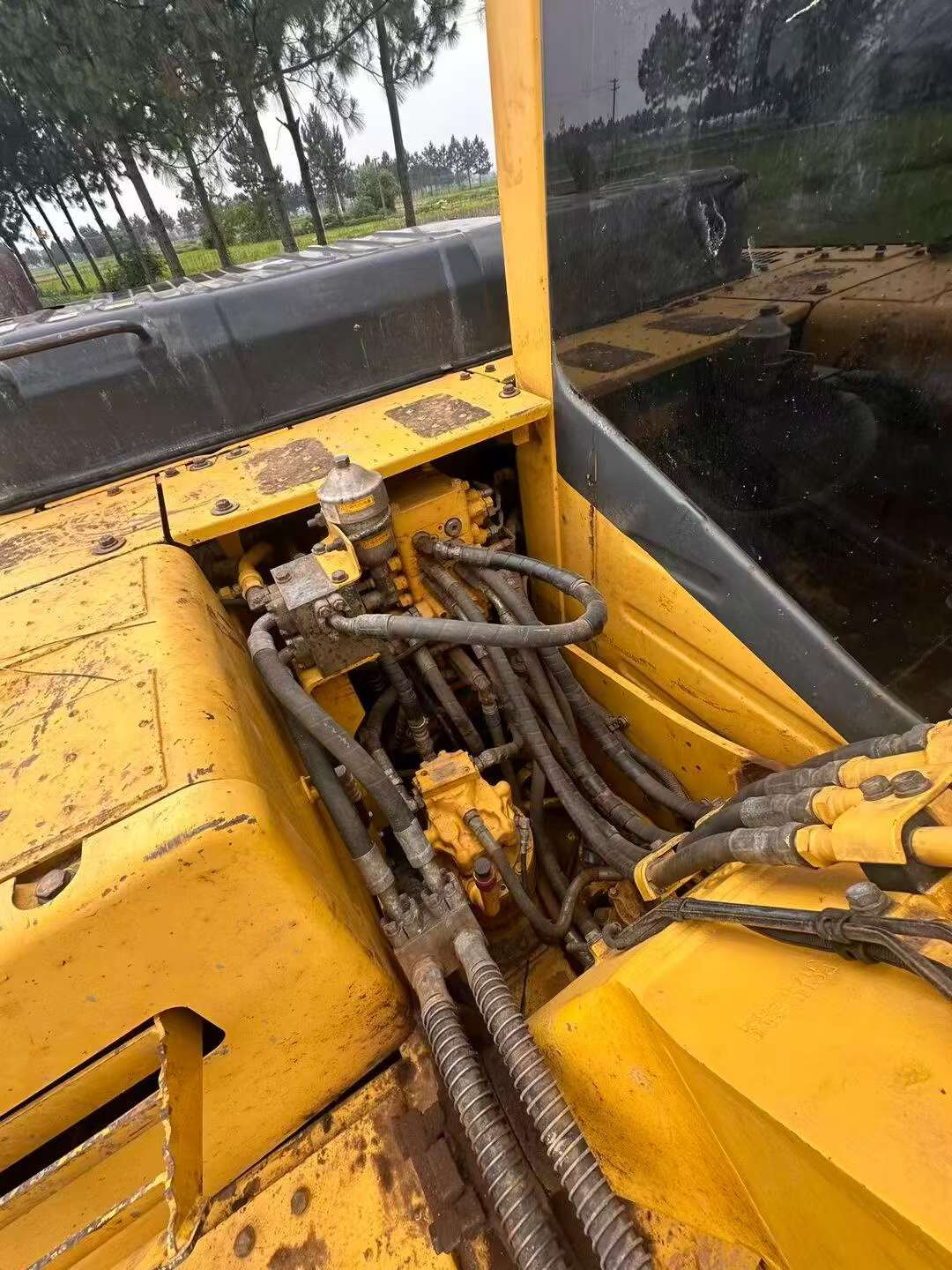 Buy Komatsu PC110-7 Used Excavator / 8 Buy Komatsu PC110-7 Used Excavator / 8