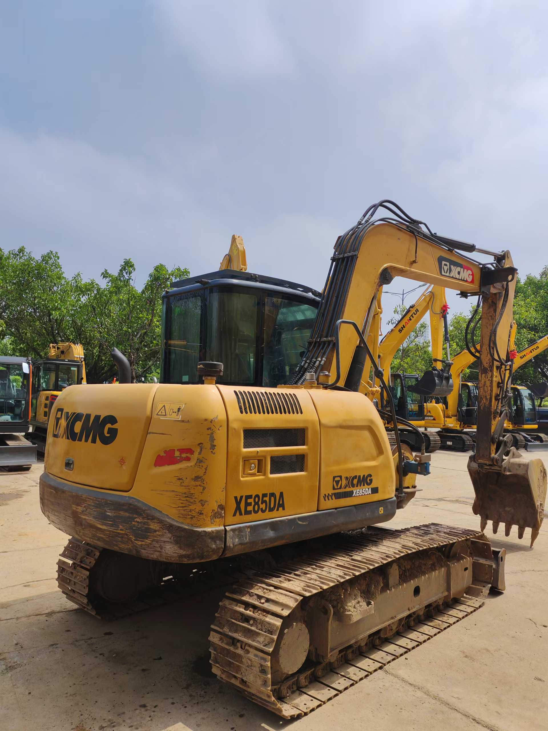Buy XCMG XE85C Used Excavator / 2 Buy XCMG XE85C Used Excavator / 2