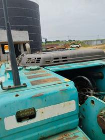 Buy Kobelco SK200-2 Used Excavator / 5 Buy Kobelco SK200-2 Used Excavator / 5