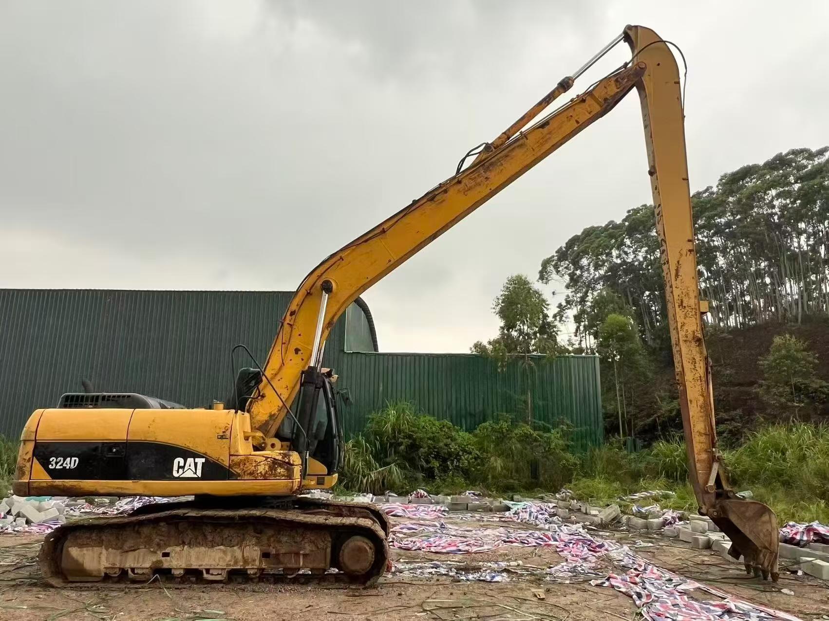 Buy Caterpillar 324D Used Excavator / 2
