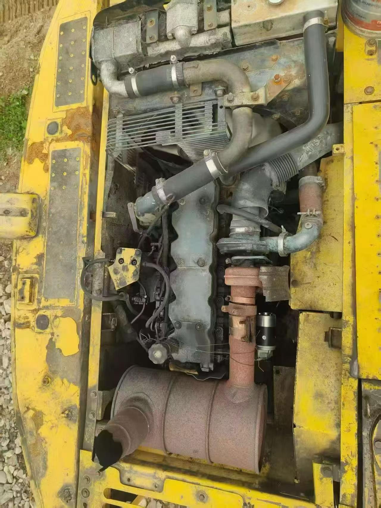 Buy Komatsu PC200-8 Used Excavator / 4 Buy Komatsu PC200-8 Used Excavator / 4