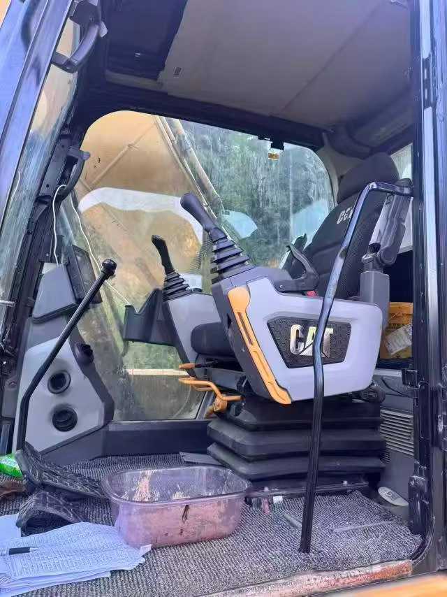 Buy Caterpillar 320A Used Excavator / 5