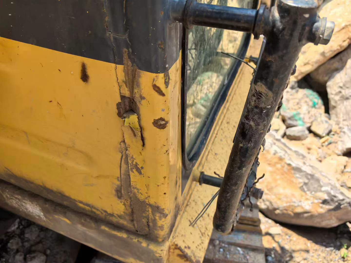 Buy Komatsu PC240-6 Used Excavator / 5