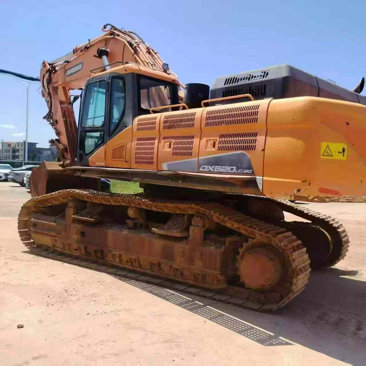 Buy Doosan DX520LC Used Excavator / 2 Buy Doosan DX520LC Used Excavator / 2