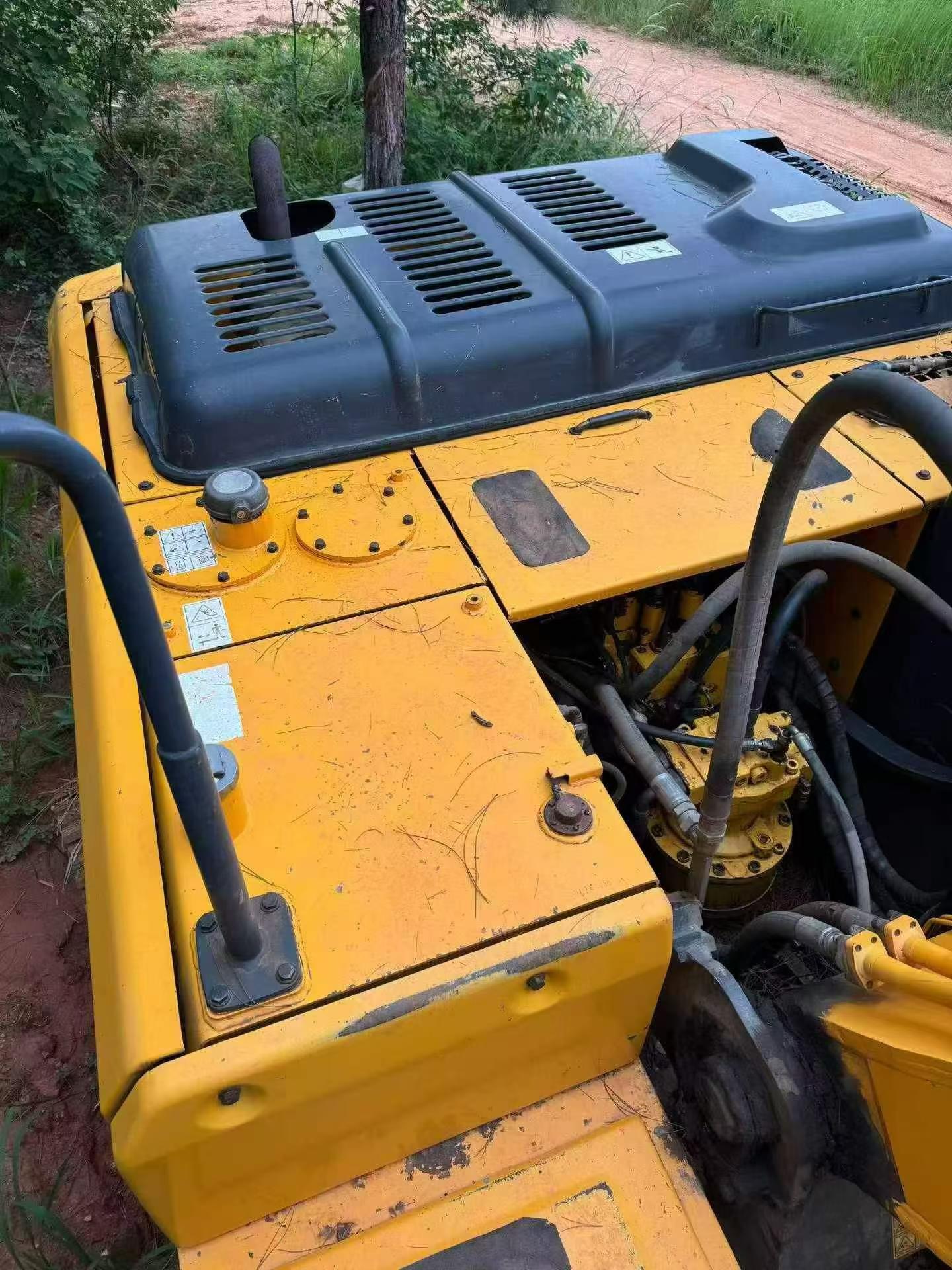 Buy Hyundai R215-7 Used Excavator / 4